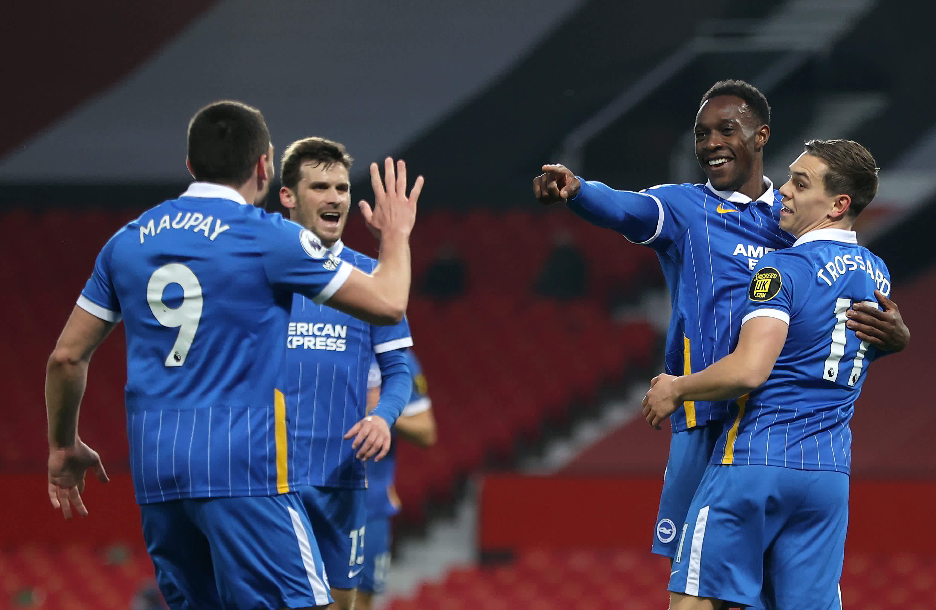 主教练邱彪 主教练邱彪